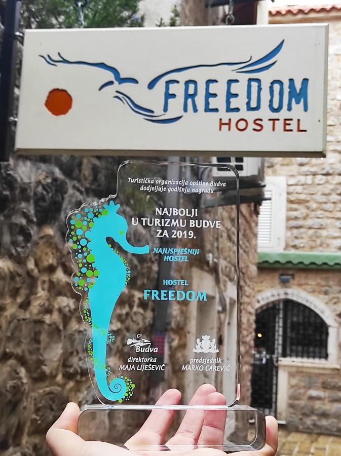 Freedom Hostel 부드바 외부 사진