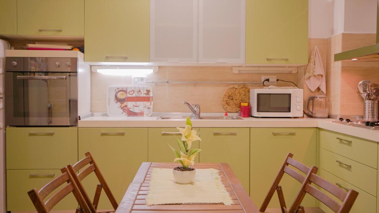 Freedom Hostel 부드바 외부 사진