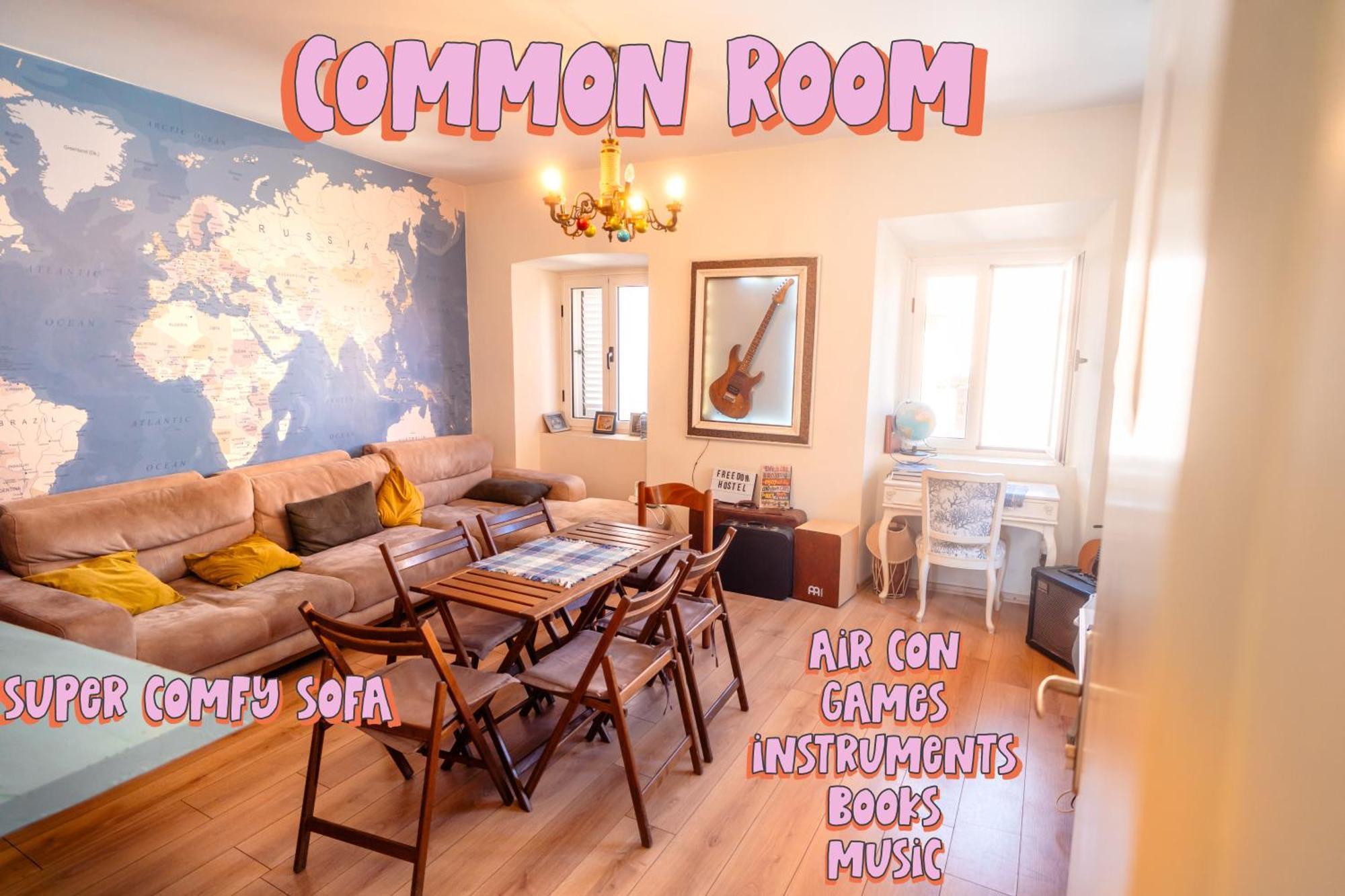 Freedom Hostel 부드바 외부 사진
